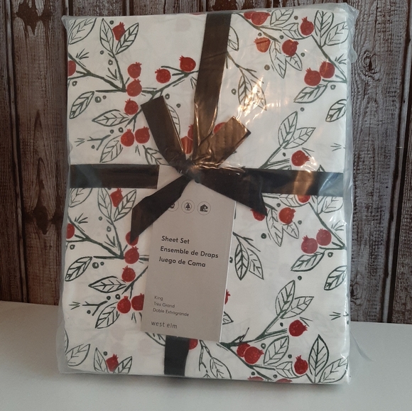 West Elm Pomegranate Percale King Sheet Set